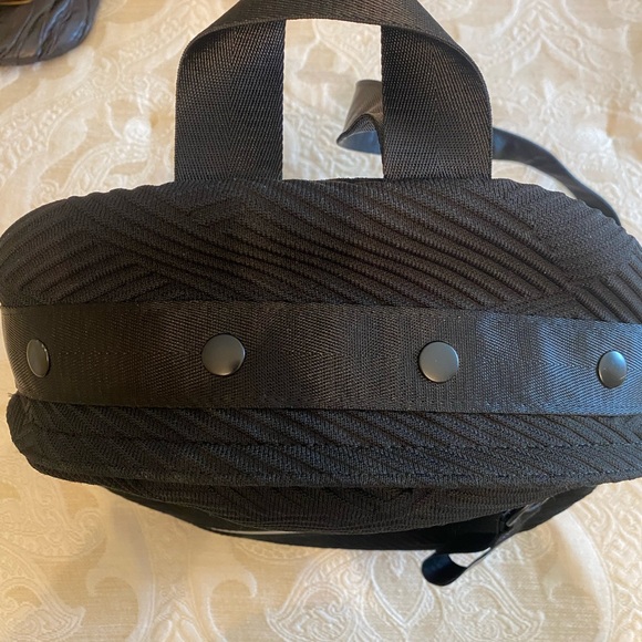 Go Dash Dot Backpack - Picture 2 of 16